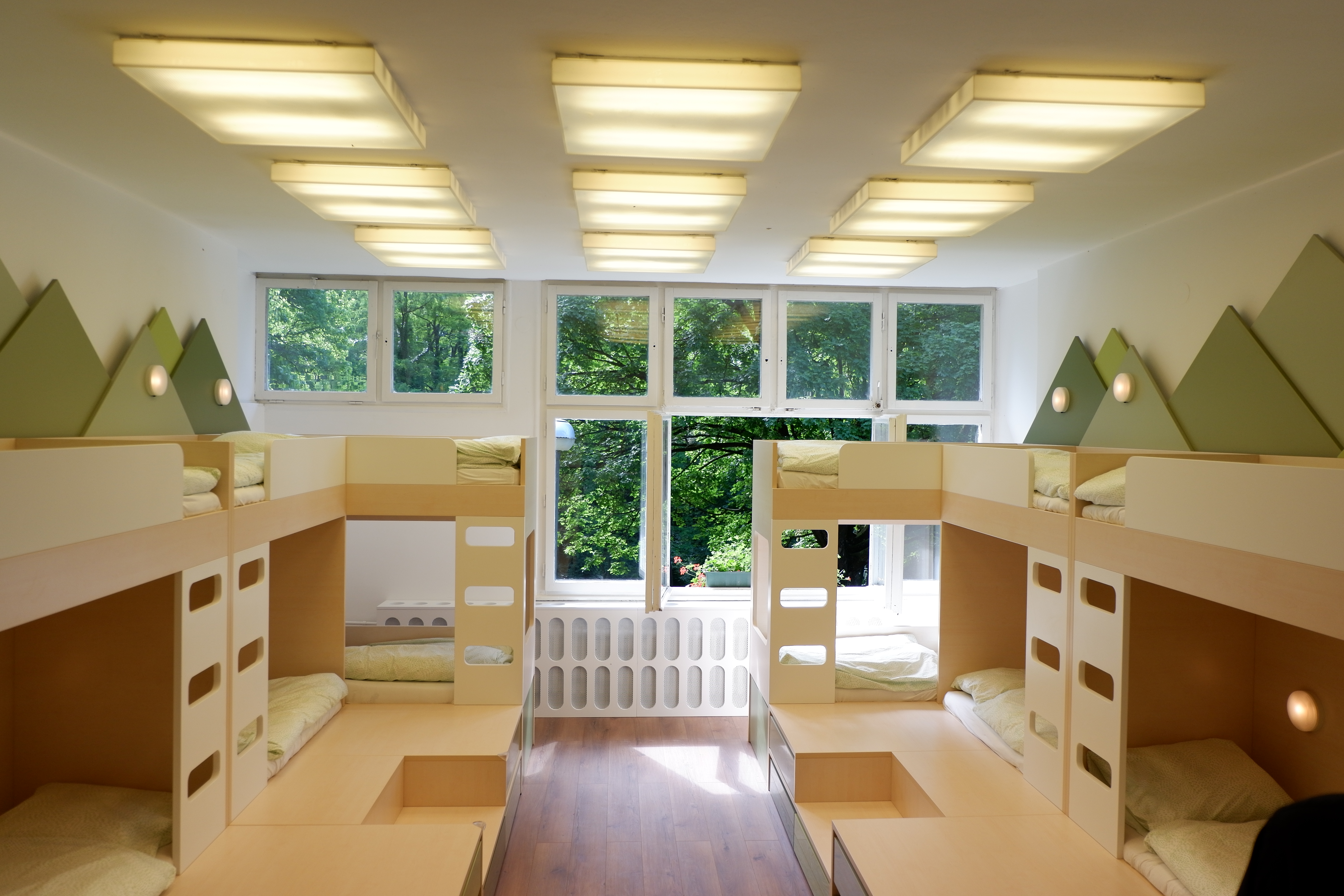 Iverpan za ljepši grad: Paviljon 23, Grad mladih, Dubrava, Zagreb