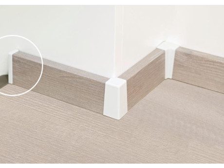 Završni završetak crni 50/18 za laminatni pod 