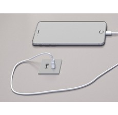 Versapick kvadratna USB utičnica 5V(2P) - inox